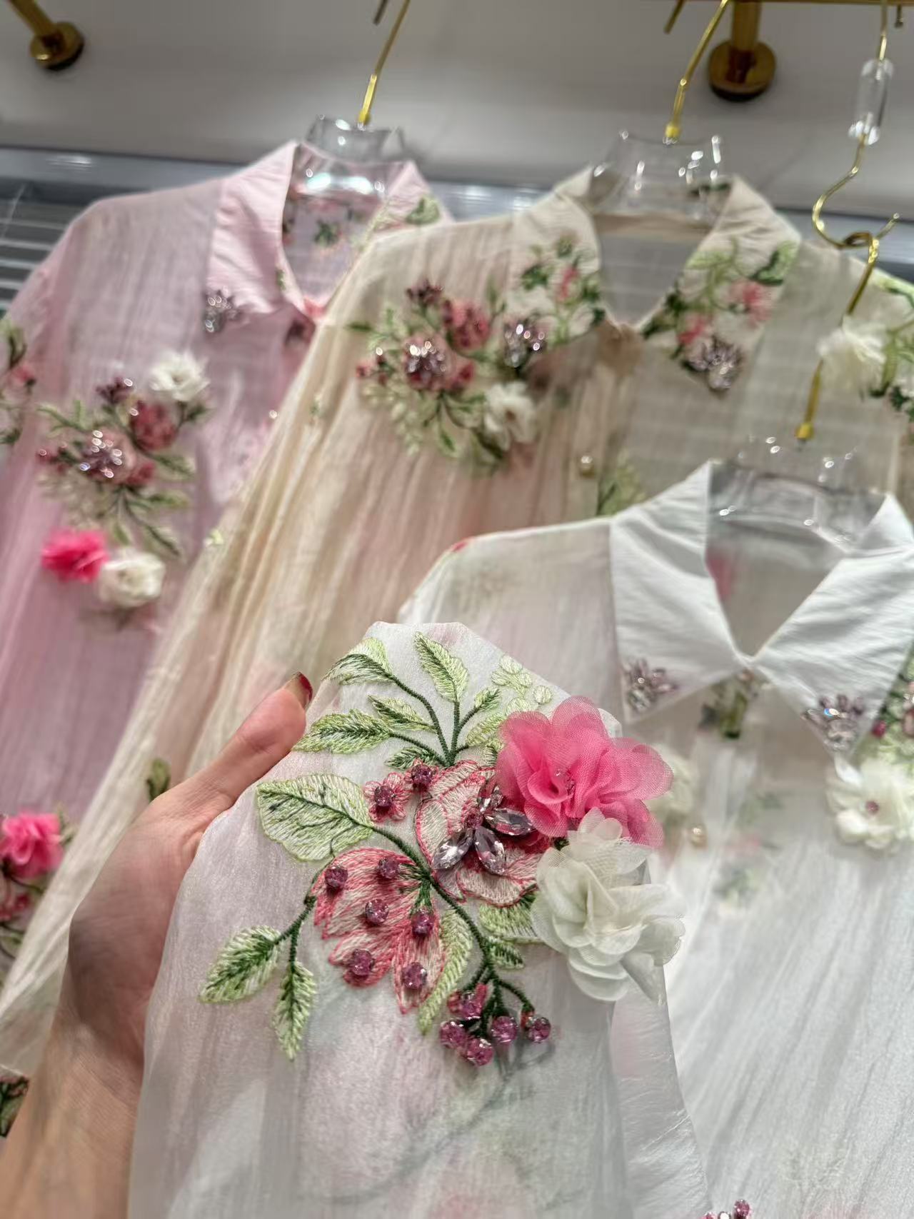 Embroidery Daisy - Estilo de luxo flores bordado brilho