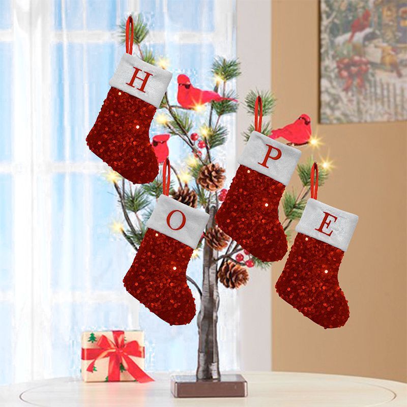 Meia de Natal Vermelha com Lan - Embroidery Xmas Ornaments avaliação e preço